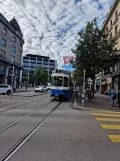 Zürich Straßenbahnlinie 7 mit Gelenkwagen 2067 am Bahnhofstr. / HB (2023)