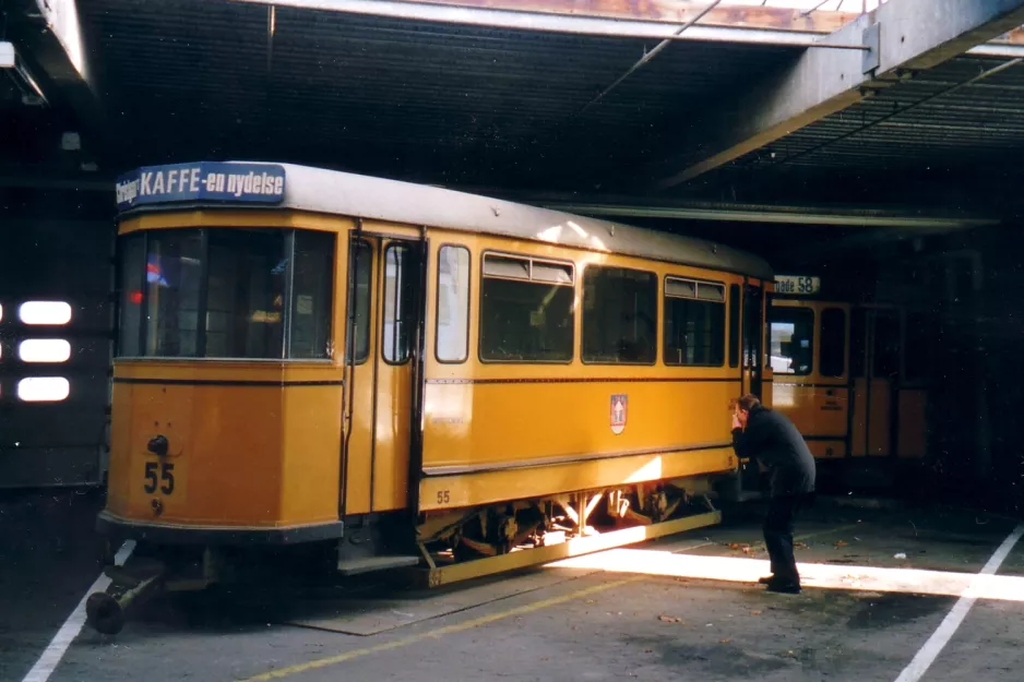 Aarhus Museumswagen 55 innen Bryggervej (2005)