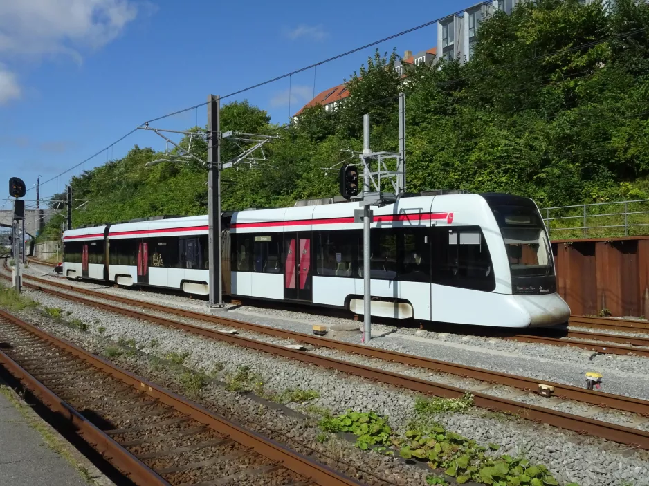 Aarhus Niederflurgelenkwagen 2109-2209 am Aarhus H (2022)