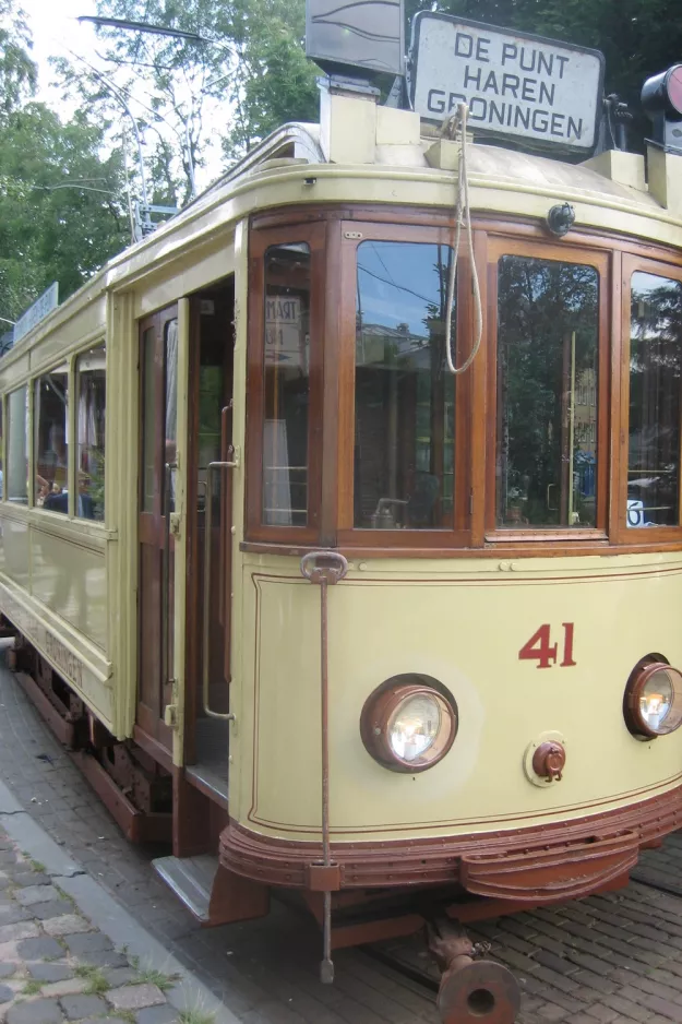 Amsterdam Museumslinie 30 mit Triebwagen 41, die Vorderseite Haarlemmermeerstation (2007)