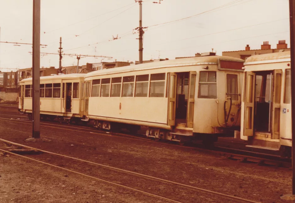Archivfoto: Brüssel Beiwagen 9459 am Depot Knokke (1978)