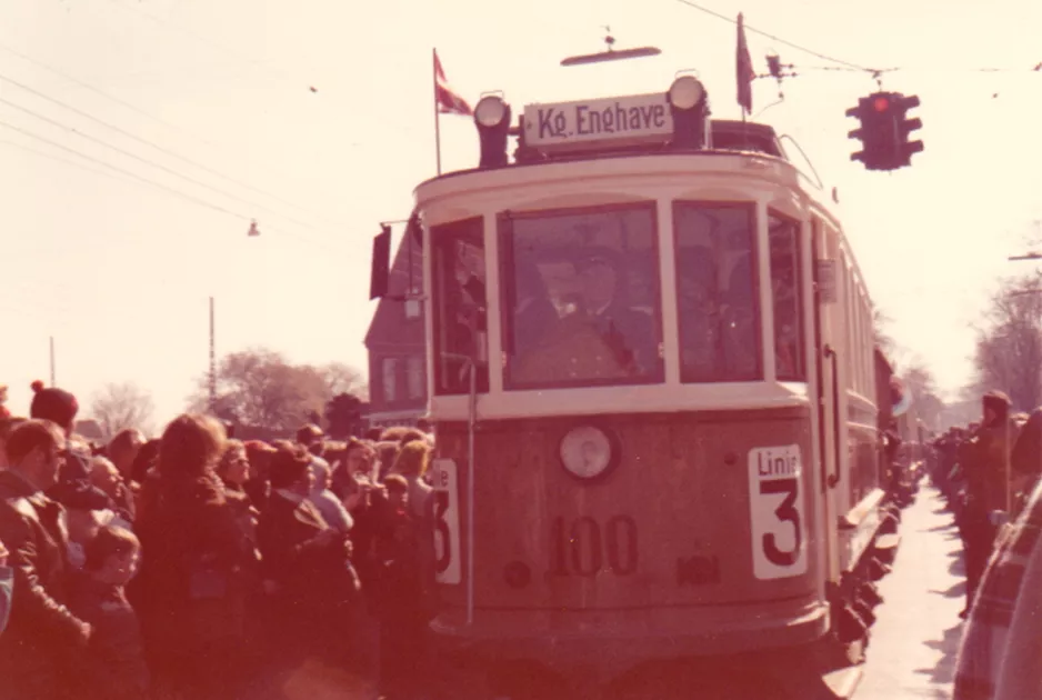 Archivfoto: Kopenhagen Triebwagen 100 im Husum (1972)