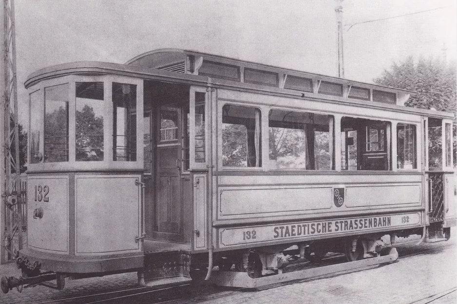 Archivfoto: Mainz Beiwagen 132 am Depot Kreyßigstr. (1916)