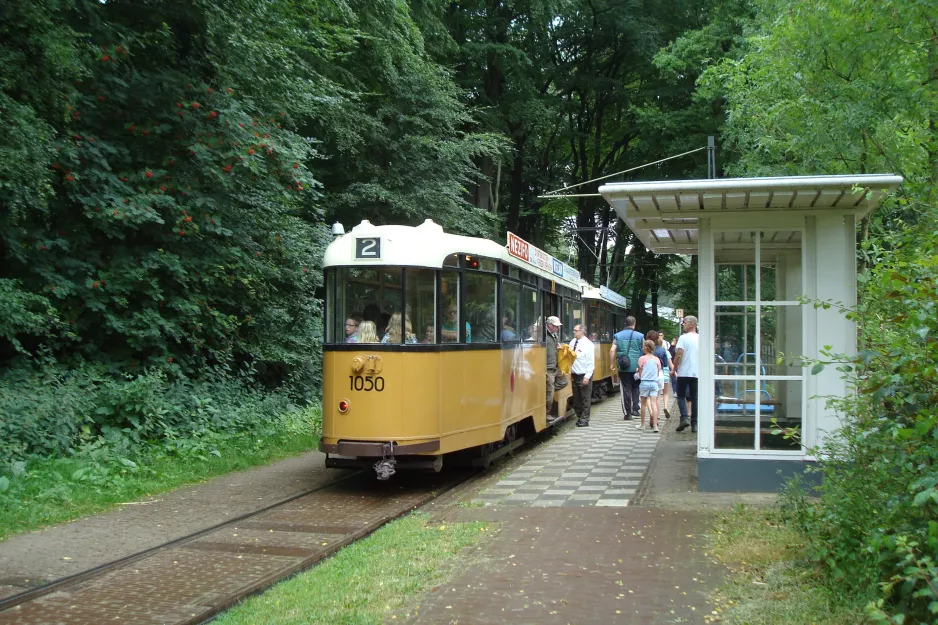 Arnhem Museumslinie Tram mit Beiwagen 1050 am Freia (2014)