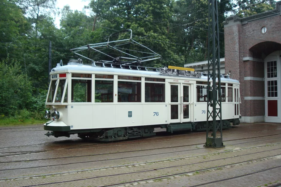 Arnhem Triebwagen 76 vor dem Depot Tramremise, Arnhem (2014)