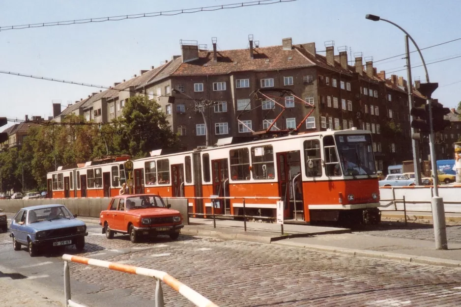 Berlin Straßenbahnlinie 71 am Prenzlauer Allee/Ostseestraße (1990)