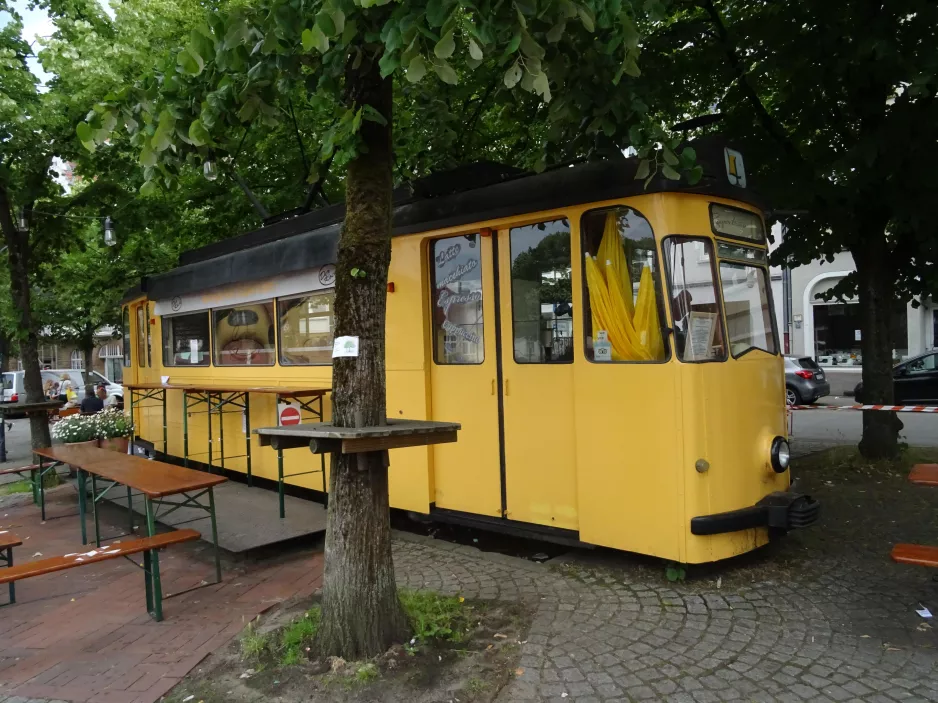 Bielefeld Triebwagen auf Siegfriedplatz, Der Koch Bistro & Restaurant Supertram (2020)