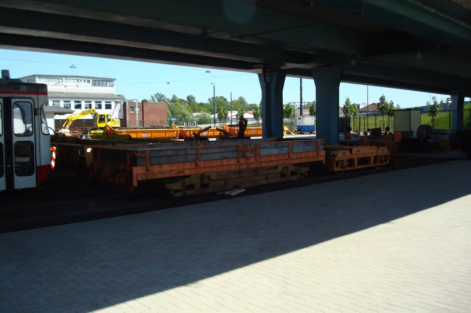 Bremen Güterwagen L17 am BSAG - Zentrum (2011)