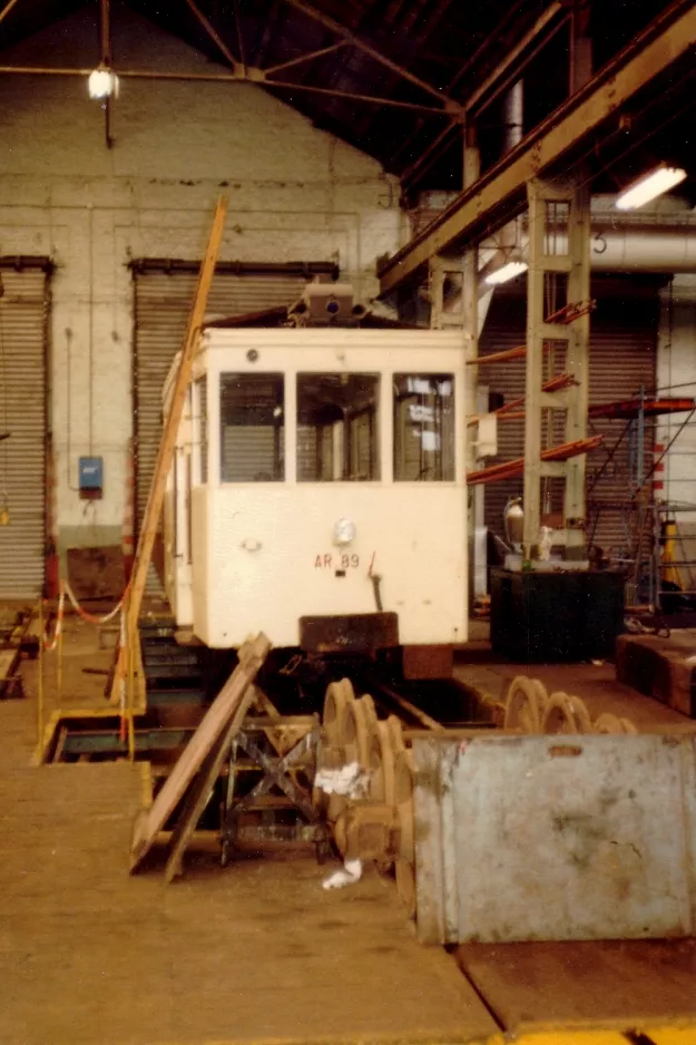 Brüssel Triebwagen AR.89 innen Jumet (1981)