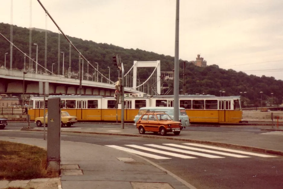 Budapest Straßenbahnlinie 2 auf Jane Haining rakpart (1983)