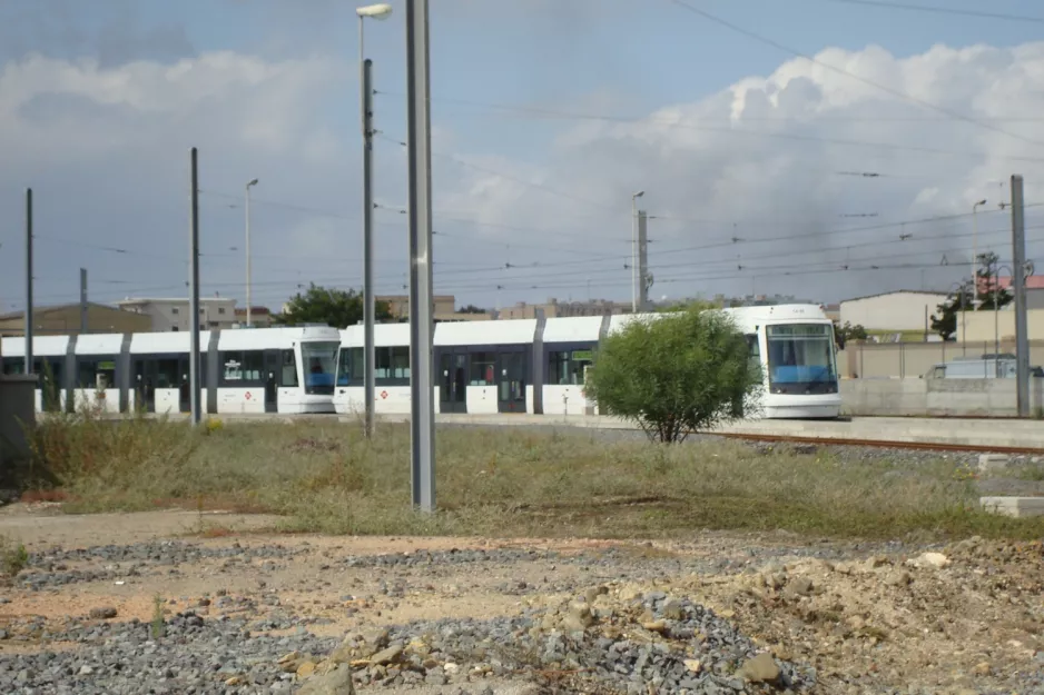 Cagliari Niederflurgelenkwagen 06 am San Gottardo (2010)