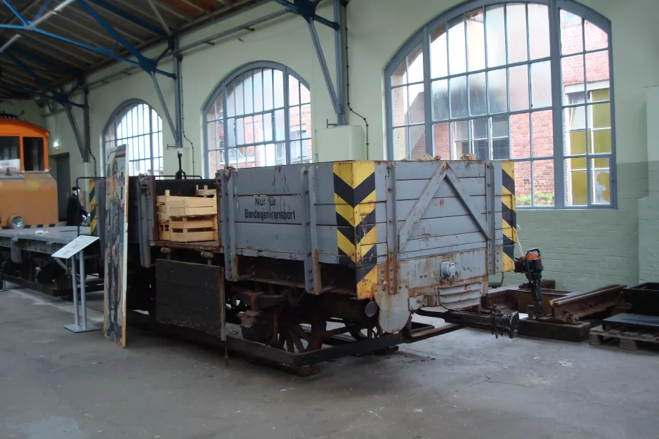 Chemnitz Güterwagen 1053 im Straßenbahnmuseum (2015)