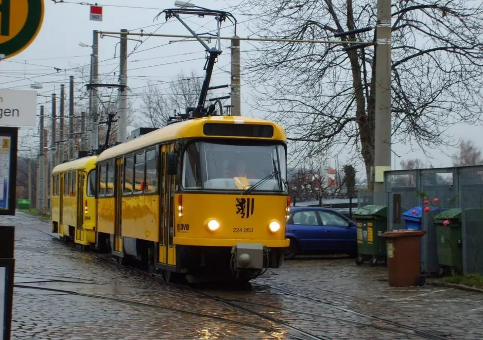 Dresden Triebwagen 224 263 am Betriebshof Trachenberge (2006)