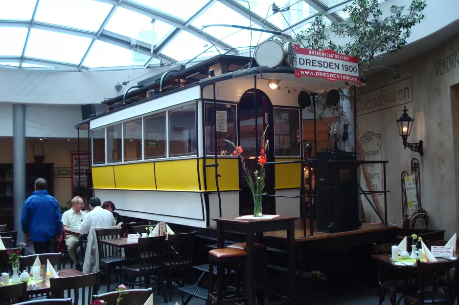 Dresden Triebwagen 296 im Museumsgastronomie 1900 (2015)