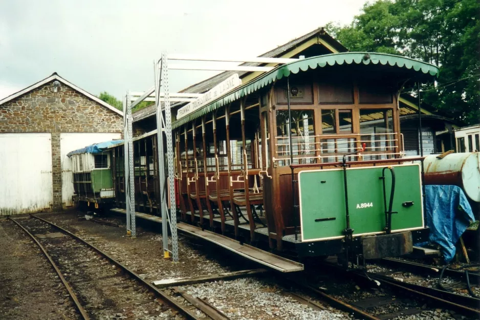 Erezée Offen Beiwagen A.8944 vor Tramway Touristique de l'Aisne (2002)