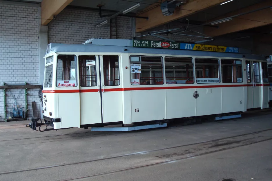 Gera Museumswagen 16 im Depot Geraer Verkehrsbetrieb depot, Zoitzbergstraße (2014)