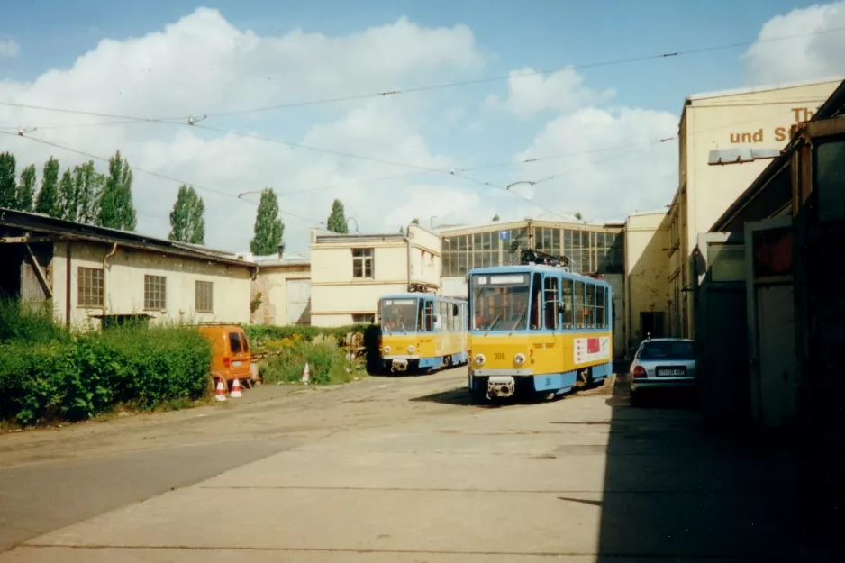 Gotha Gelenkwagen 302 am Betriebshof (1998)