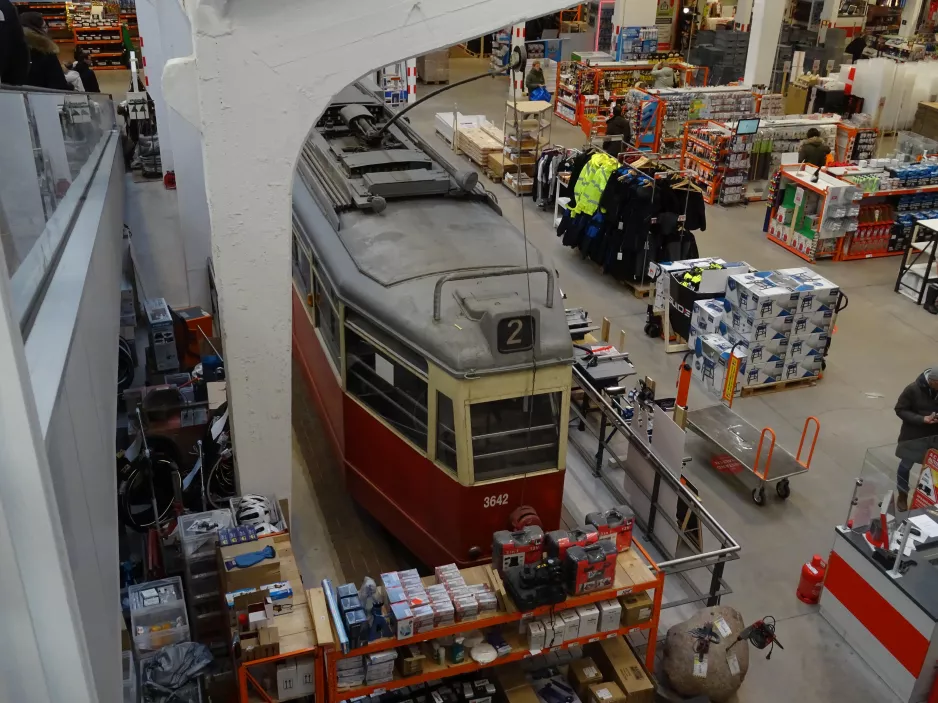 Hamburg Triebwagen 3642 Bauhaus-Filiale Hmb-Nedderfeld (2022)