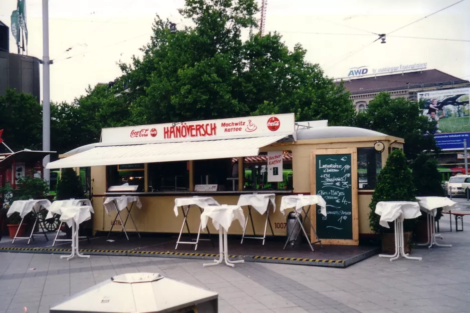 Hannover Beiwagen 1007 auf Ernst-August-Platz (Hauptbahnhof) (2003)