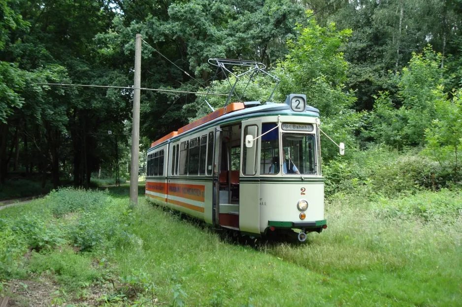 Hannover Hohenfelser Wald mit Gelenkwagen 2 draußen Straßenbahn-Museum (2008)