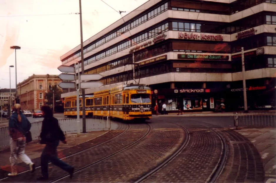 Hannover Veranstaltungslinie 18 auf Thielenplatz (1986)