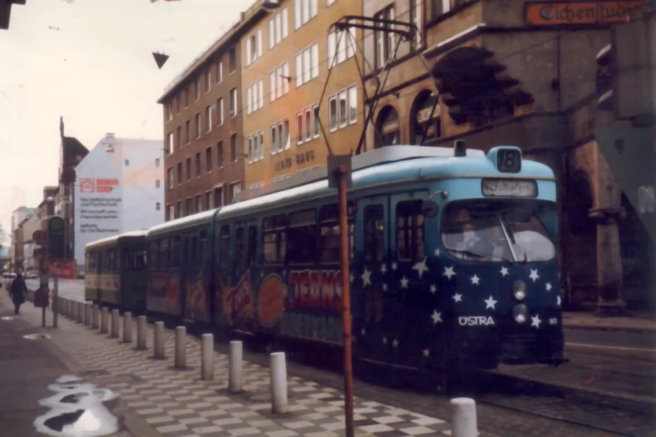 Hannover Veranstaltungslinie E mit Gelenkwagen 503nah Hauptbahnhof (1986)