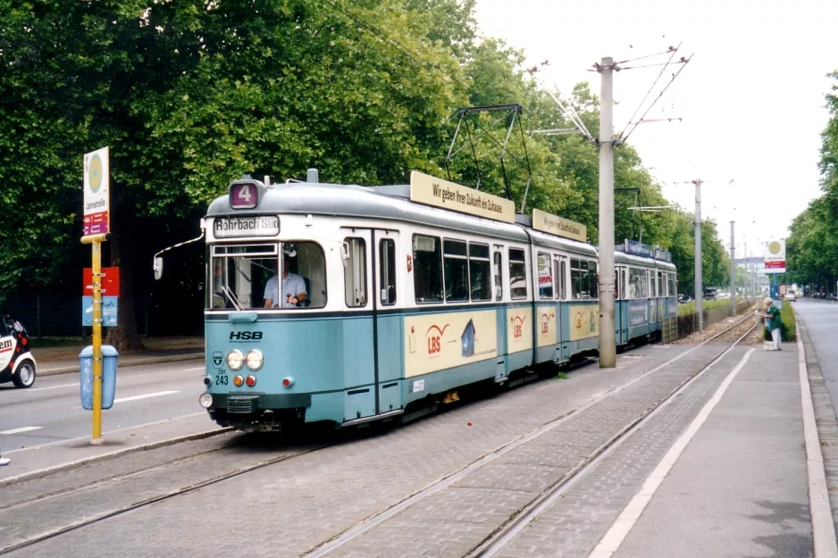 Heidelberg Straßenbahnlinie 24 mit Gelenkwagen 243 am Jahnstraße (2003)