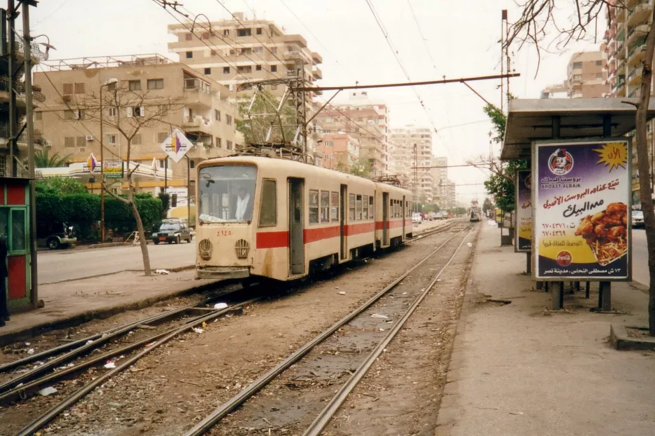 Heliopolis, Kairo Straßenbahnlinie 36 am Mostata El Nahas Street (2002)