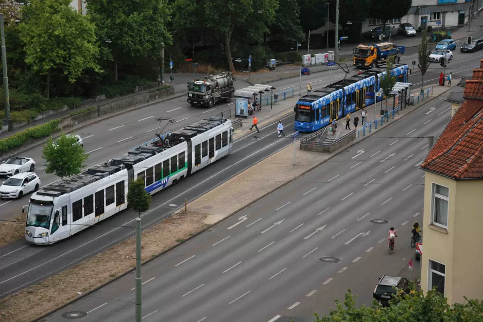 Kassel Regionallinie RT5  nahe bei Am Weinberg (2022)