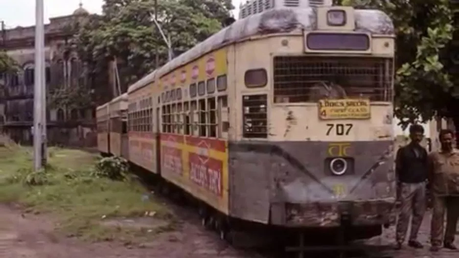Kolkata Triebwagen 707 am Depot Belgatchia (1998)