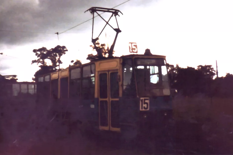 Krakau Straßenbahnlinie 15 mit Triebwagen 852 am Kopiec Wandy (1984)