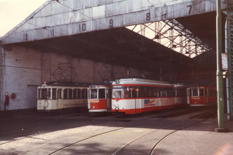 Lille Triebwagen 433 im Depot Saint Maur (1981)