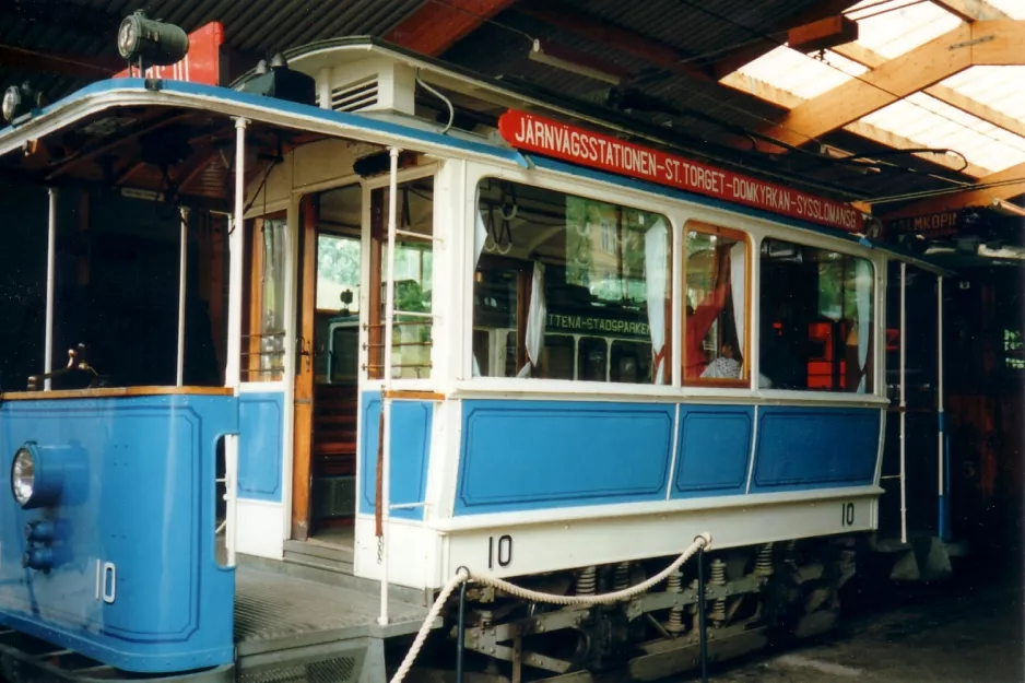 Malmköping Triebwagen 10 im Depot Hall III (1995)