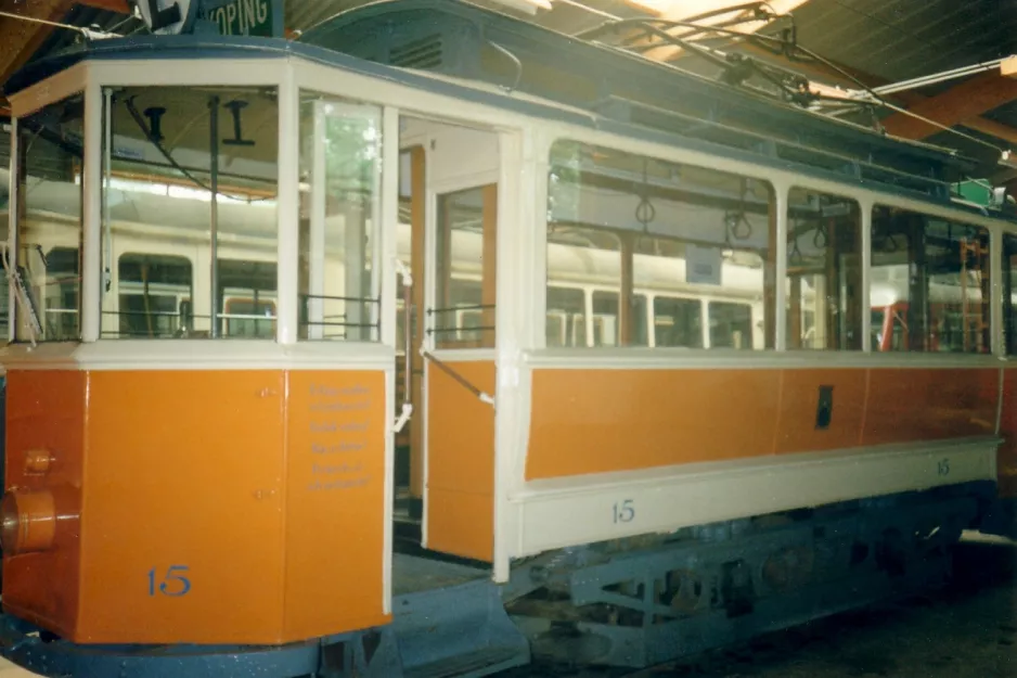 Malmköping Triebwagen 15 im Depot Hall III (1995)