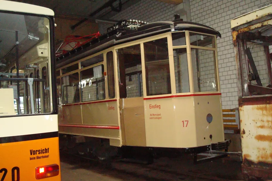 Naumburg (Saale) Triebwagen 17 innen Depot Zoitzbergstr. (2014)