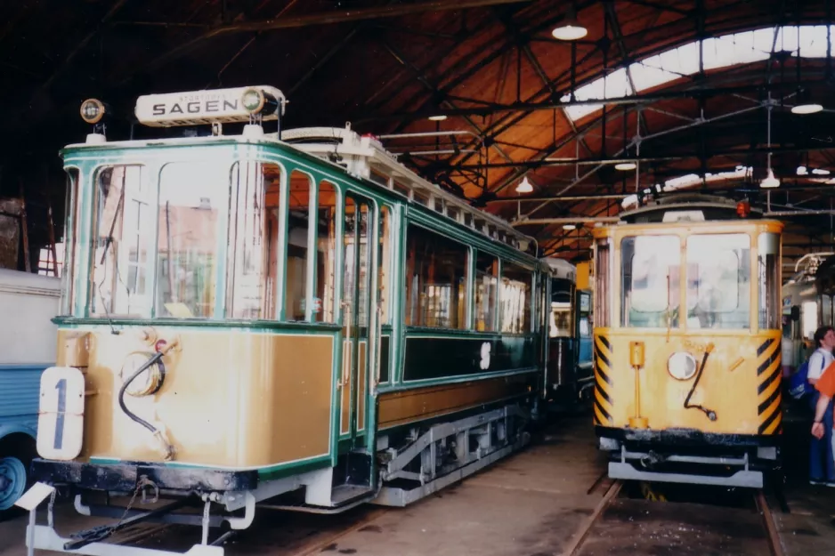 Oslo Triebwagen 96 innen Sagene Remise (1995)