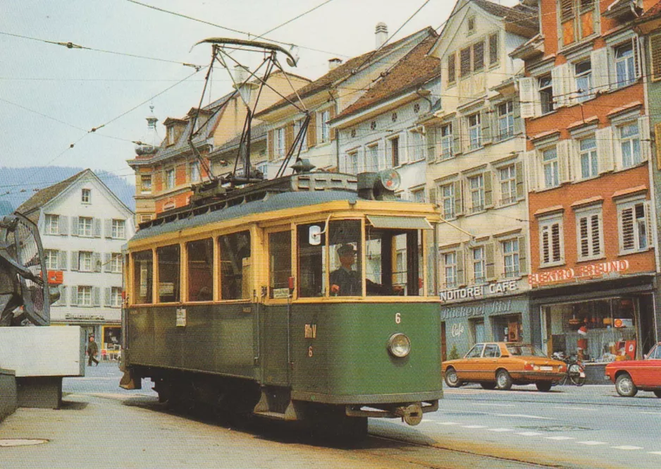 Postkarte: Altstätten - Berneck mit Triebwagen 6 am Altstätten Rathaus (1973)