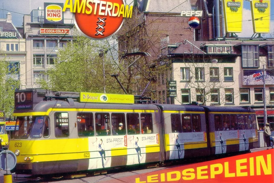 Postkarte: Amsterdam Straßenbahnlinie 10 mit Gelenkwagen 623 auf Leidseplein (1986)