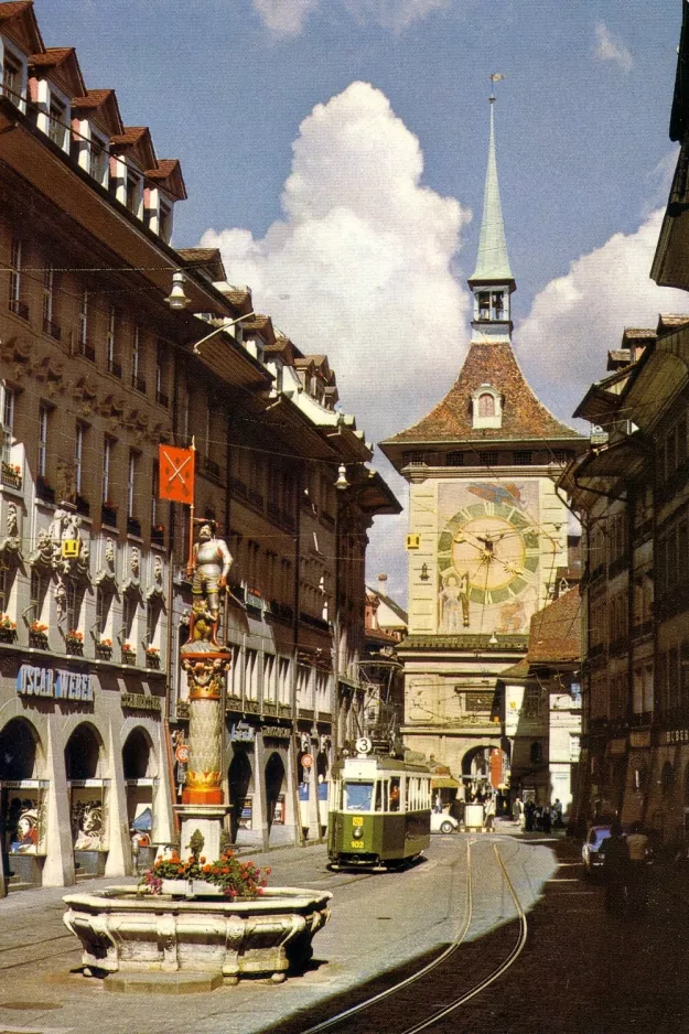 Postkarte: Bern Straßenbahnlinie 3 mit Triebwagen 102 auf Marktgasse (1980)