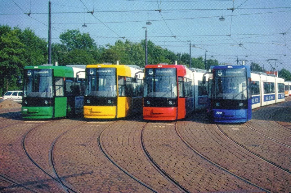 Postkarte: Bremen Niederflurgelenkwagen 3040 am BSAG - Zentrum (1996)