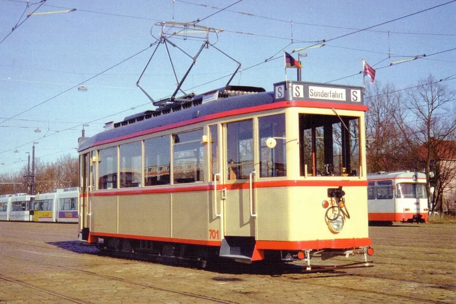 Postkarte: Bremen Triebwagen 701 am BSAG - Zentrum (1970)