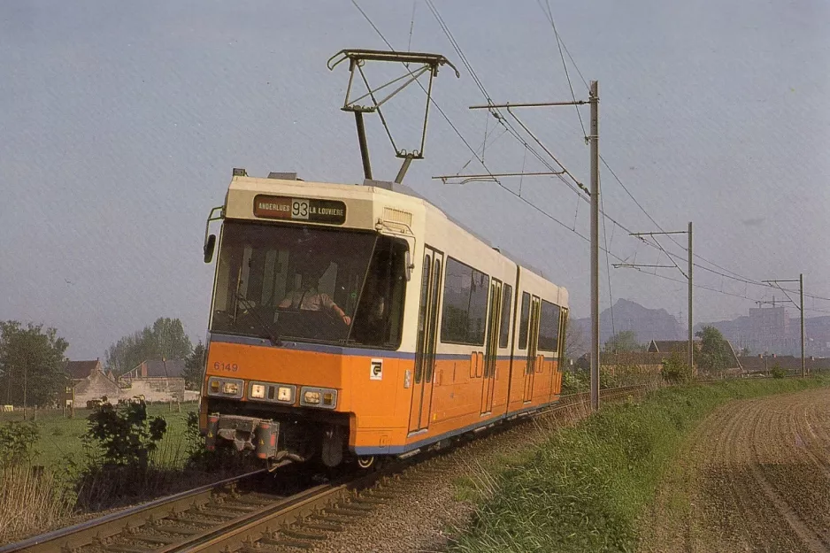 Postkarte: Brüssel Regionallinie 93 mit Gelenkwagen 6149 nahe bei Trivières (1985)