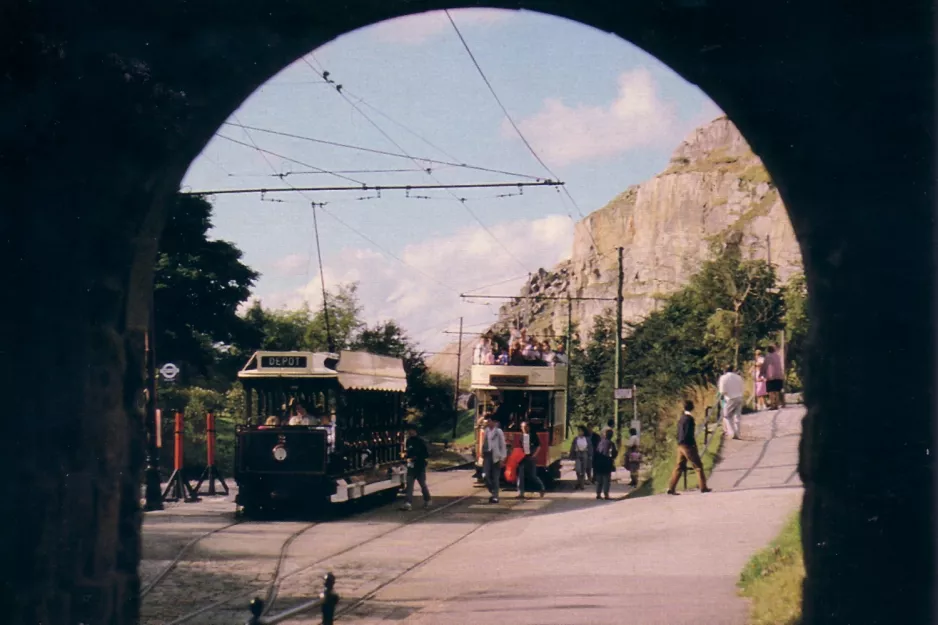 Postkarte: Crich Museumslinie mit Triebwagen 2 nahe bei Bowes-Lyon Bridge (1965)