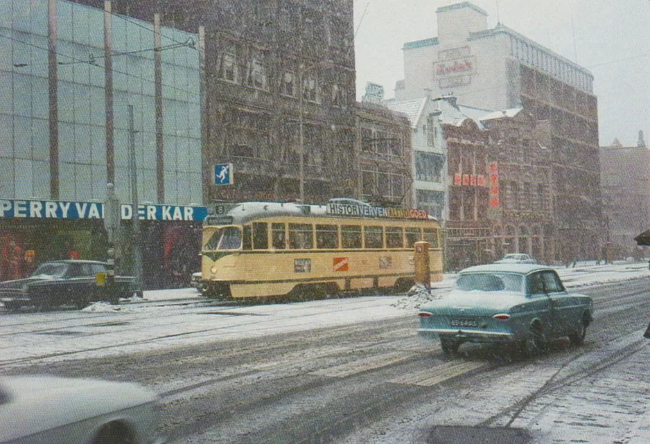 Postkarte: Den Haag Zusätzliche Linie 8 mit Triebwagen 1145 auf Spui (1972-1973)
