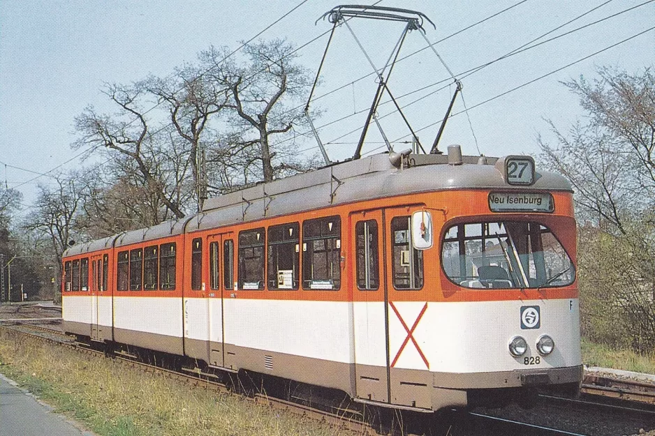 Postkarte: Frankfurt am Main Gelenkwagen 828 am Verkehrsmuseum (1990)
