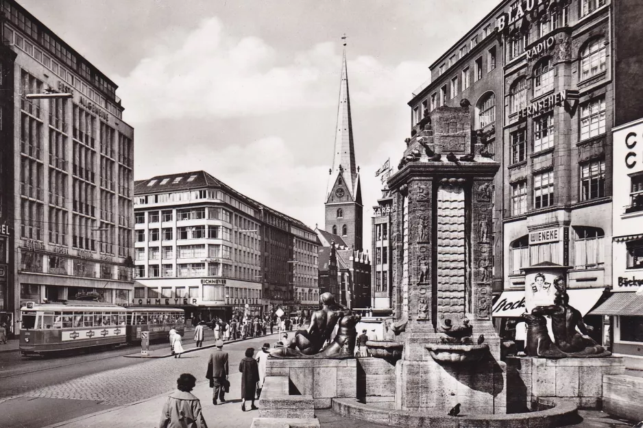 Postkarte: Hamburg Straßenbahnlinie 18 auf Mönckebergstr. (1961)