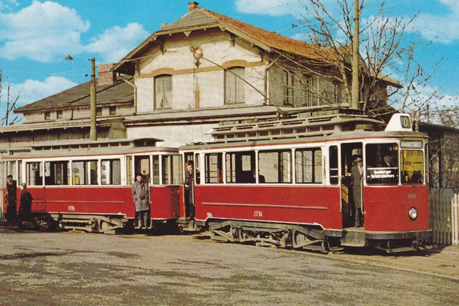 Postkarte: Hamburg Triebwagen 2734 am Hoheluft / Gärtnerstr. (1960)