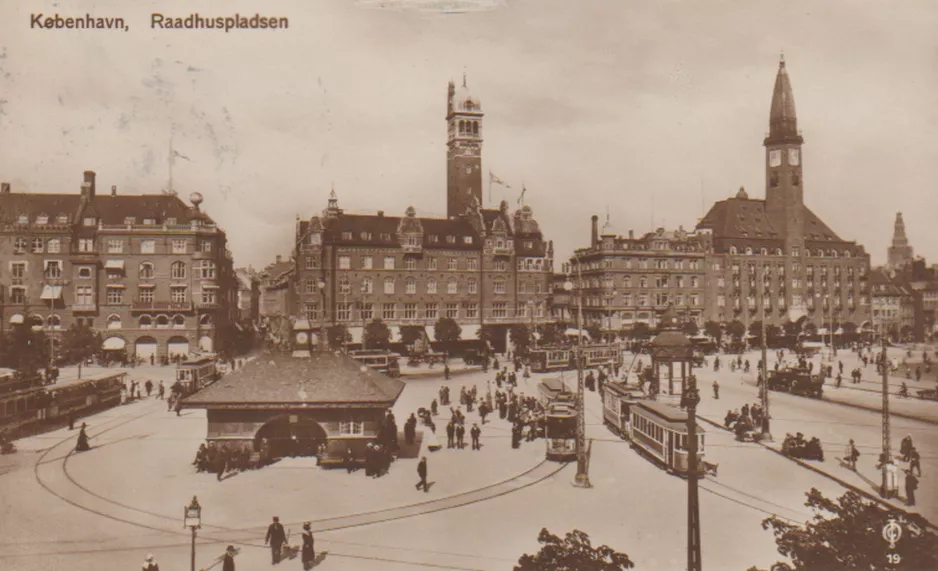 Postkarte: Kopenhagen Straßenbahnlinie 1 am Rådhuspladsen (1920)