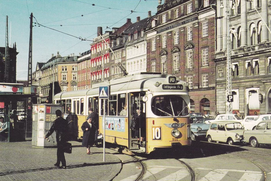 Postkarte: Kopenhagen Straßenbahnlinie 10 mit Gelenkwagen 900 am Kongens Nytorv (1968)