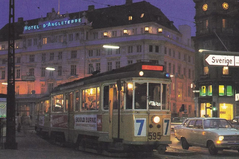 Postkarte: Kopenhagen Straßenbahnlinie 7 mit Triebwagen 595 am Kongens Nytorv (1965-1970)